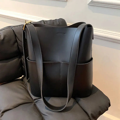 LuxeCarry™ Pehmeä Nahkainen Olkalaukku