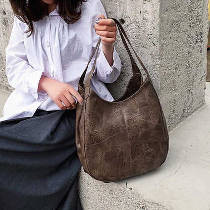 Retro™ – Naisten Tilava Olkalaukku Pehmeää Nahkaa